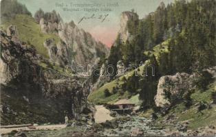 Trencsénteplic (small tear)