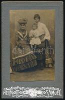 cca 1900 Asszonyok, gyermekkel Helfgott Sámuel budapesti Secessio műterméből 7x9 cm