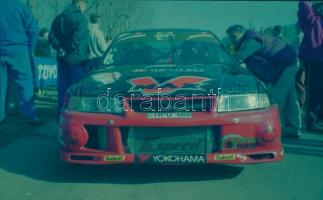 cca 1990 Régi autók és más járművek, több mint 100 tekercs színes negatívokon. Rengeteg retro magyar...