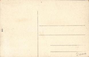 Kassa, Kosice; vasútállomás, villamosok / Bahnhof / railway station, trams (kopott sarkak / worn cor...