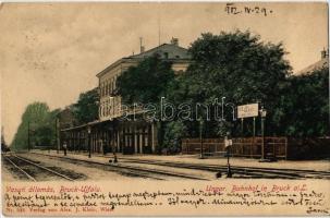 1902 Királyhida, Bruckújfalu, Bruck-Újfalu, Bruckneudorf; Bahnhof / Vasútállomás. Verlag von Alex J. Nr. 548. / railway station (EK)
