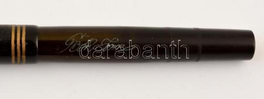 4 db régi töltőtoll, bőr tokban