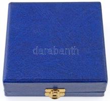 Bozó Gyula (1913-2004) / Szabó Géza (1939-) 1990. "Mátyás király halálának 500. évfordulója eml...