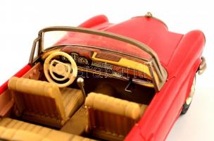 cca 1970 Mercedes 250 SE felhúzhatós játékautó, jelzett (Schuco Girato 4000), műanyag, letört emblém...