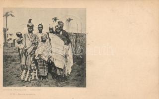1901 Conakry, Famille Soussous / Susu family, Guinean folklore