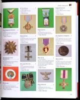 Martin Miller: Huszadik századi régiségek enciklopédiája. Bp.,2005,Pannonica-Athenaeum. Számos érdek...