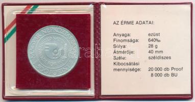 1984. 500Ft Ag "Nők évtizede" eredeti sérült tokban, tanúsítvánnyal T:BU 
Adamo EM77