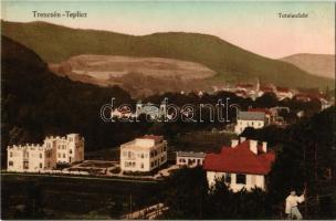 Trencsénteplic, Trencianske Teplice; Totalansicht / látkép villákkal. Kiadja Ucsnay József / general view with villas