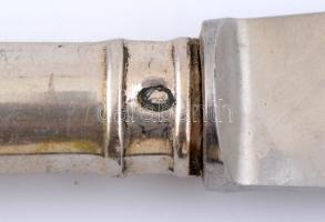 Ezüst (Ag.) nyelű kés készlet (6db), jelzett, Hacklander Solingen pengékkel, egy db kimozdult a nyel...