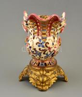 cca 1890 Fischer Budapest, jardiniere, kézzel festett, aranyozott áttört porcelánfajansz, jelzett  &...
