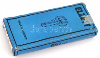 Elzett 8 mm zár, eredeti dobozában