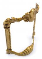 Réz barokk stílusú domború keret, belső:12×9,5 cm, külső: 20×12 cm