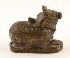 Feldíszített tehén figura, faragott zsírkő, jelzés nélkül, apró kopásnyomokkal, m: 10 cm