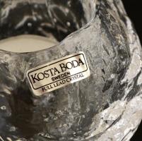 Kosta Boda mécses tartó, formába öntött, hibátlan, jelzett, eredeti dobozában, m: 7 cm