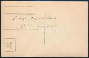 1928 "A hat Szupper lány" fotólap, feliratozva, Jánossy János győri műterméből, 9×13,5 cm