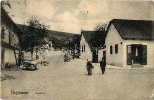 1907 Nagymaros, Fehér út, üzlet. Kiadja Rixer F. (r)