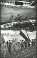Magyar kerékpáros versenyzők a Szovjetunióban, 4 db fotó, 24×15 cm