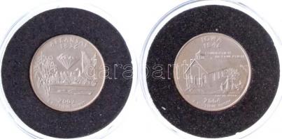 Amerikai Egyesült Államok 2003P 1/4$ "50 állam - Arkansas" Cu-Ni +  2004P 1/4$ "50 ál...