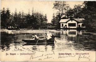 1906 Szászrégen, Reghin; Városligeti-tó, csónakázók / Stadtparkteich / park pond, boat