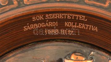 Réz falitál, közepén ragasztott hortobágyi jelenettel (réz lap), felirattal, d:43 cm