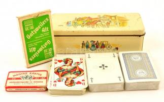 3 pakli francia kártya és 1 pakli mini magyar kártya fém dobozban