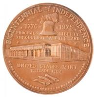 Amerikai Egyesült Államok 1976. Függetlenség 200. évfordulója Br emlékérem (38mm) T:1- USA 1976. Bicentennial of Independence Br commemorative medal (38mm) C:AU