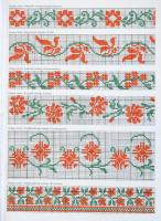 Felhősné Csiszár Sarolta: Beregi keresztszemes minták. H.n., MInerva. Papír mappában, jó állapotban