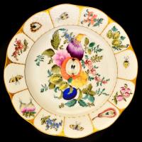 Herendi gyümölcsmintás porcelán tálka, jelzett (Glück Pál), kézzel festett, kis kopásnyomokkal, d: 20 cm