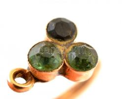 Arany (Au.) fülbevaló cirkonnal, jelzett, bruttó: 0,9 g