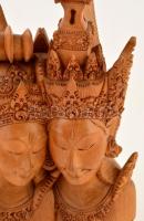 Távol-keleti faragott fa szobor, m: 31 cm