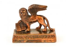 Velencei oroszlán, réz figura, 7,5×9 cm