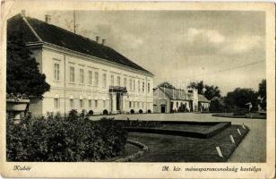 1944 Kisbér, M. kir. ménesparancsnokság kastélya (Wenckheim kastély) (EK)