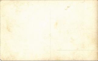 MÁV 302. sorozatú felborult mozdonyát állítják fel / overturned Hungarian State Railway's locom...