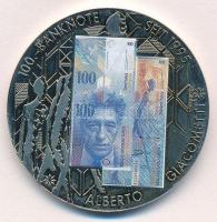 Svájc DN 100.-banknote seit 1995 fém emlékérem 100Fr svájci bankjegy multicolor képével (40mm) T:1  Switzerland ND 100.-banknote seit 1995 metal commemorative medallion with the multicolor image of 100 Francs banknote (40mm) C:UNC