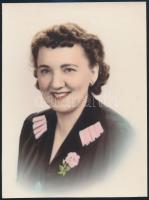 cca 1950 Kézzel színezett fényképek különféle lelőhelyekről, 3 db vintage fotó, 13x18 cm és 24x18 cm