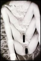 cca 1978 Háromemeletes boldogság, erotikus felvételek, 3 db vintage negatív, 24x36 mm