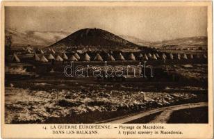 1917 La Guerre Européenne, Dans les Balkans, Paysage de Macédoine / A typical scenery in Macedonia, WWI military camp