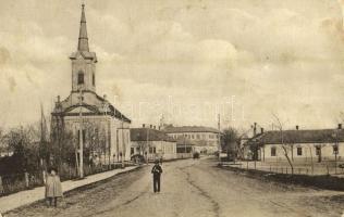 Mezőtúr, Erdődy utca, Katolikus templom. Török papíráruház kiadása (apró szakadás / tiny corner tear)