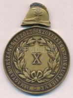 ~1900. A Magyar Országos Tűzoltó Szövetség X éves Szolgálati Érme Br kitüntetés tűzoltósisakkal, mellszalag nélkül (37mm) T:2 ph.