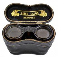 Régi színházi látcső, tokkal, külső borításán repedéssel, 7×9 cm