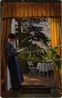 10 db régi hölgyek motívumlap / 10 pre-1945 ladies motive cards