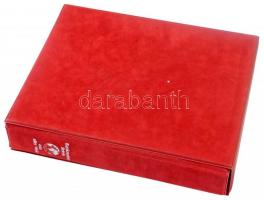 "Banknoten-Briefe aus aller Welt" piros négygyűrűs berakó, bankjegyes borítékok számára