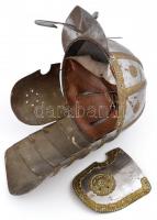 cca XVII. századi huszár sisak replikája, sérült belső bőr belsővel, az egyik oldalsó védő levált, kopott, d: 22 cm, h: 36 cm
