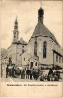 Selmecbánya, Schemnitz, Banská Stiavnica; Szent Katalin templom, Városháza, Piaci árusok, Hitelszövetkezet. Grohmann és Kuchta kiadása / church, market vendors, credit union, town hall