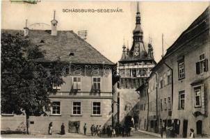 1909 Segesvár, Schässburg, Sighisoara; utca az óratoronnyal. Zeidner H. kiadása / street view with clock tower