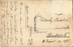 Féltorony, Halbturn; Hauptplatz / main square, man with bicycle (Rb)