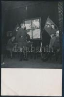 1951 A Szikra kultúrcsapat II. világháborús előadása, pecséttel jelzett, feliratozott fotó, 17,5×11 cm