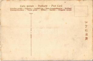 Yokohama, Nigiwaicho, street view with shops  (EK)