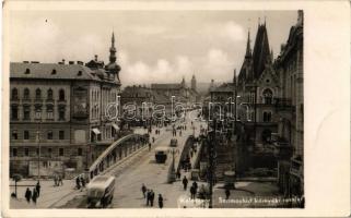 1941 Kolozsvár, Cluj; Szamos híd környéke, Segesváry társai, Finkler Samu, Schieb Trsa és Barabás üzlete, Minerva gyógyszertár, cukrászda, reklámplakátok a falon  / bridge, streets, shops, confectionery, pharmacy, advertising posters on the wall