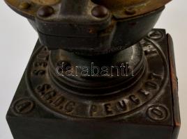 Peugeot jelzett nagyméretű, pultra erősíthető áruházi kávédaráló / Large commercial coffe grinder, 3...